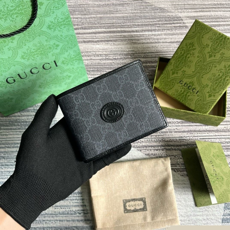 G*u*i wallets & purse